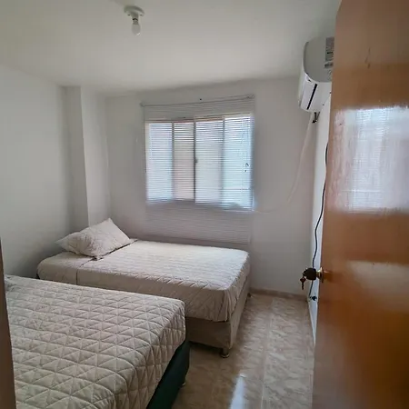 Apartamento Apartamento En Cerca Del Aeropuerto